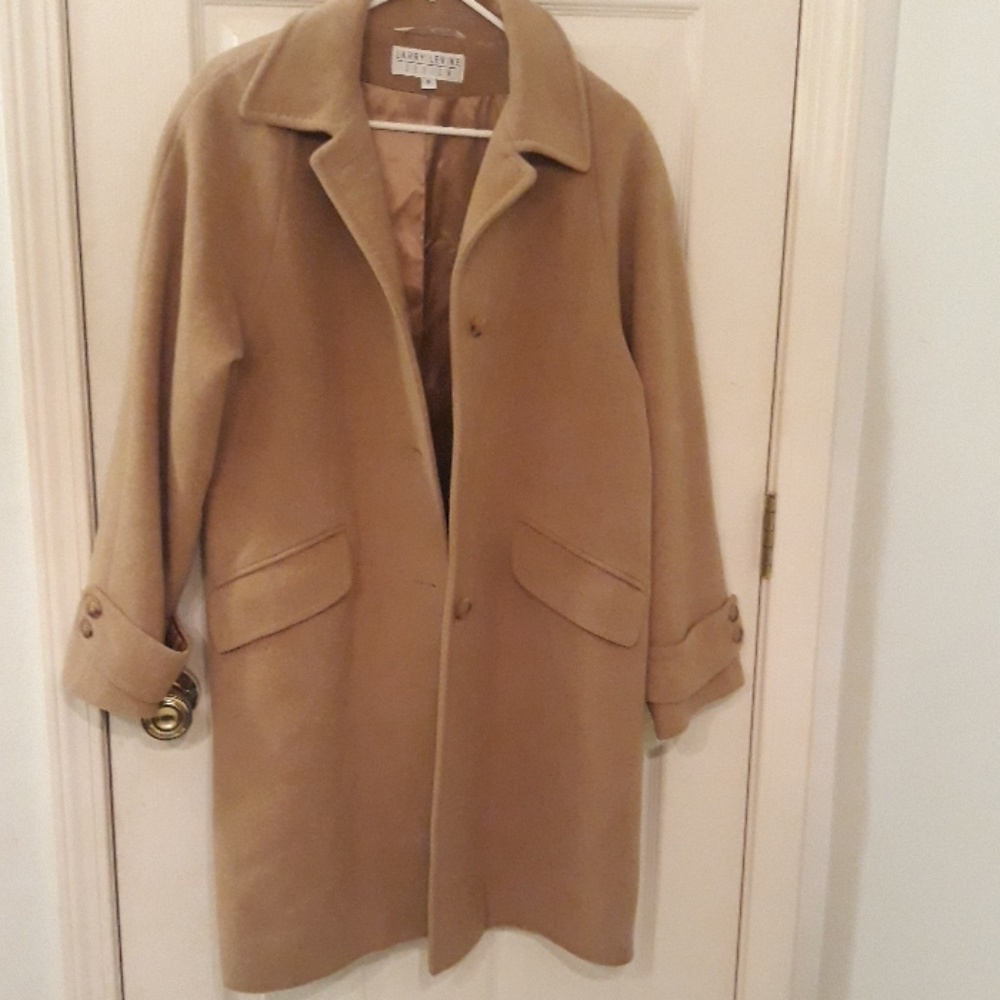 Larry Levine 100% Camel Hair Coat